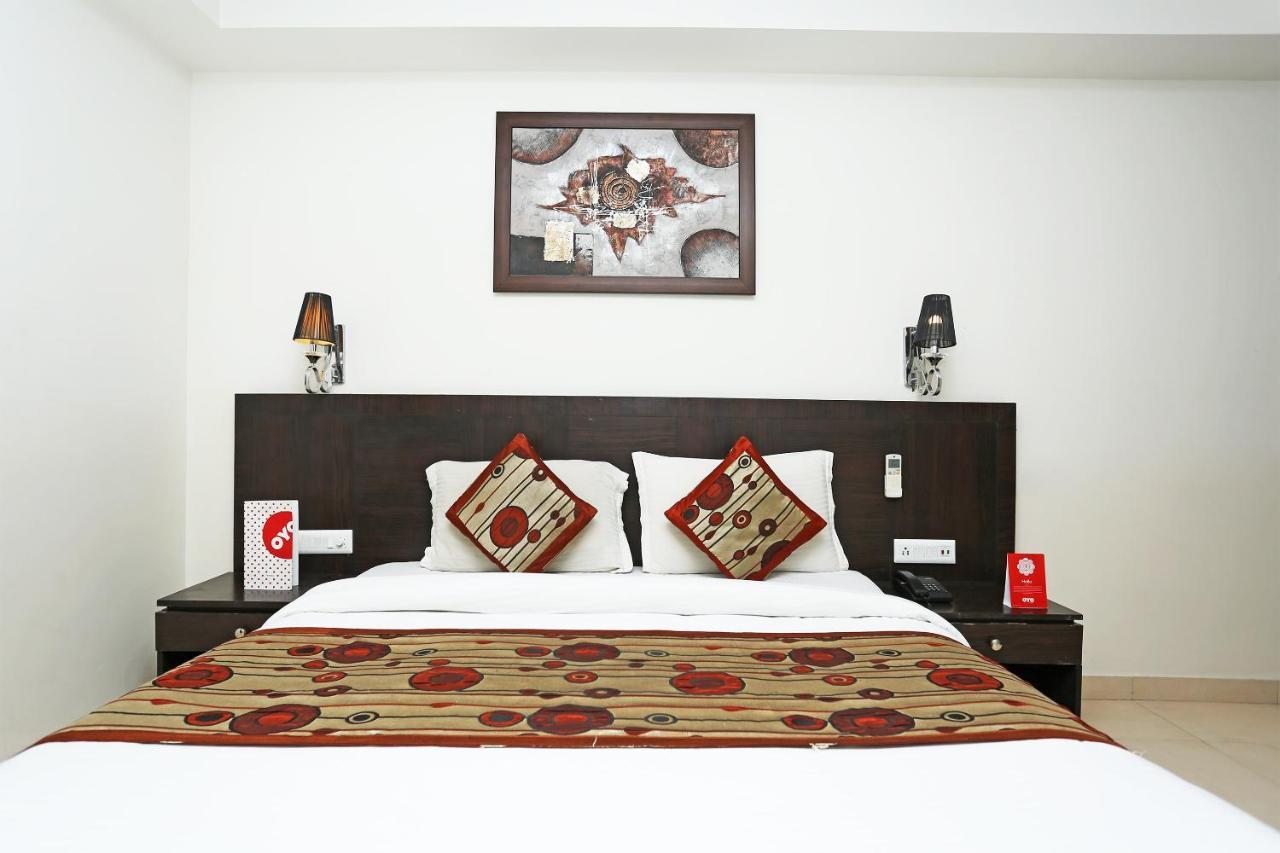 Capital O 3600 Hotel Royal Windsor Kāthgodām Buitenkant foto