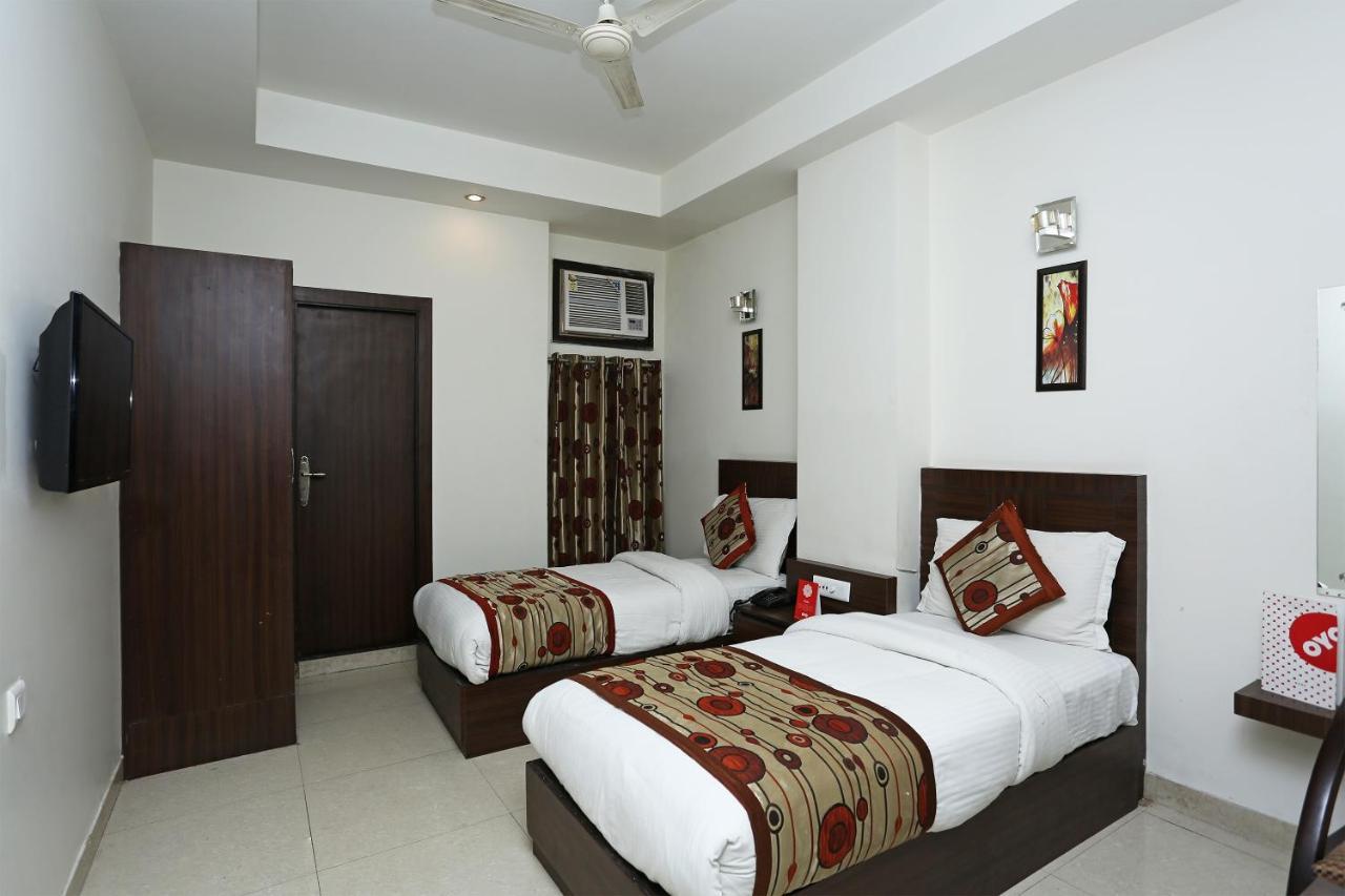 Capital O 3600 Hotel Royal Windsor Kāthgodām Buitenkant foto